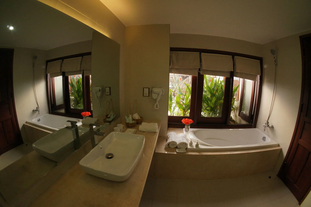 Emerald Hoi An Riverside Resort