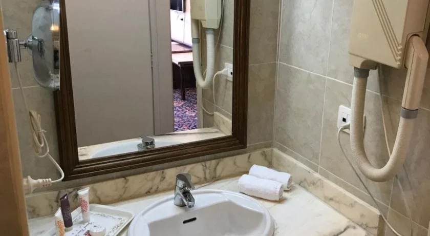 Grand View Hotel