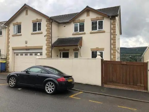 Brecon Beacons Welsh Countryside Home