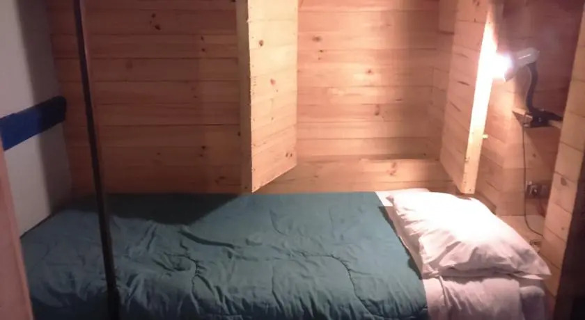 Dominica Hostel