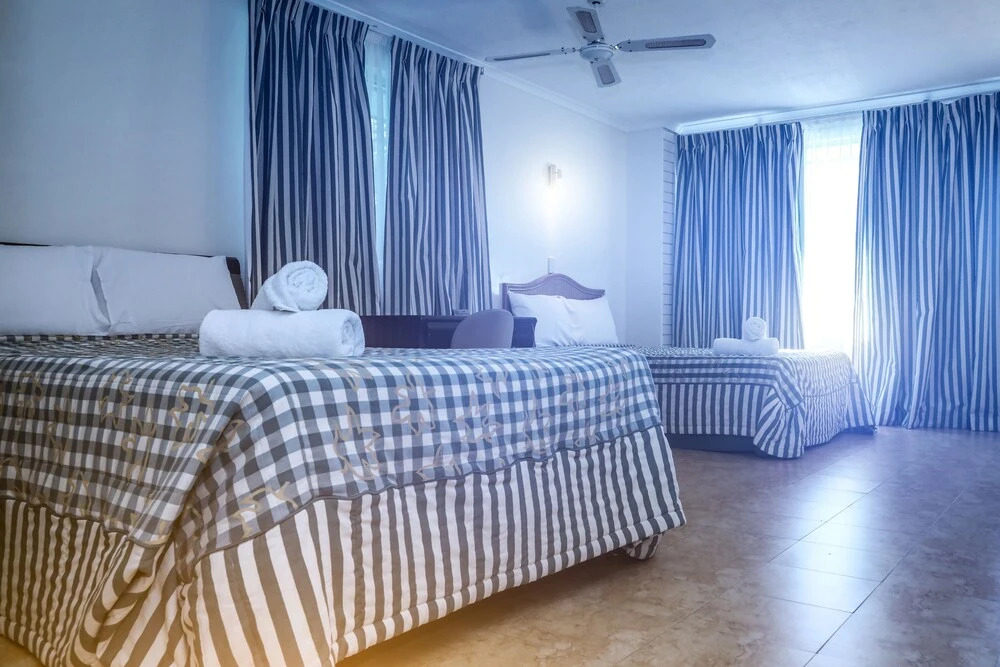 The Queenslander Motel