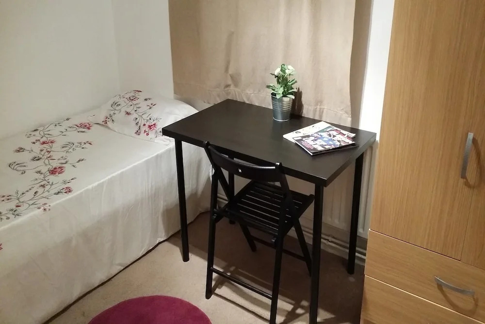 Oneroom