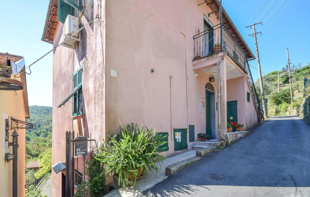 Nice Apartment In Camogli With Wifi