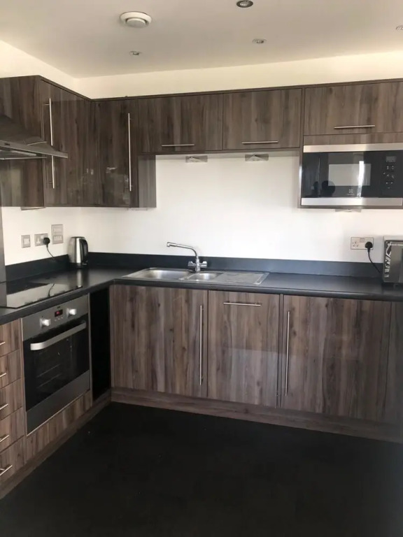 33 Bittern House (apartment)