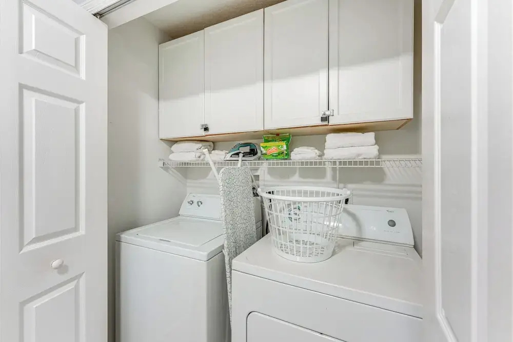 2 Mi to Wdw: Townhouse w/ Patio & Pool Access