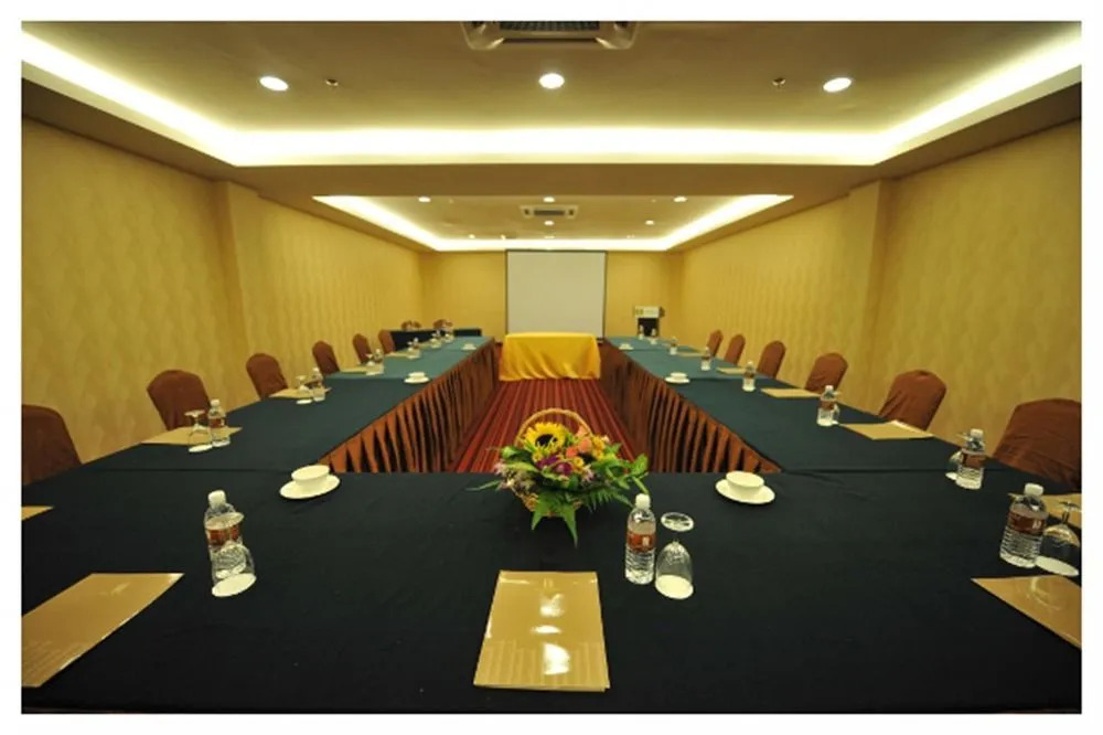 11@Century Hotel