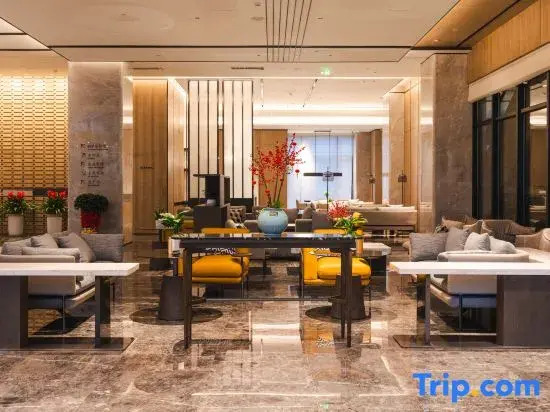 Tingzhou Crown International Hotel