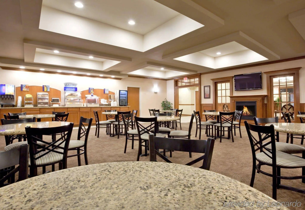 Holiday Inn Express Hotel & Suites Tipp City by IHG