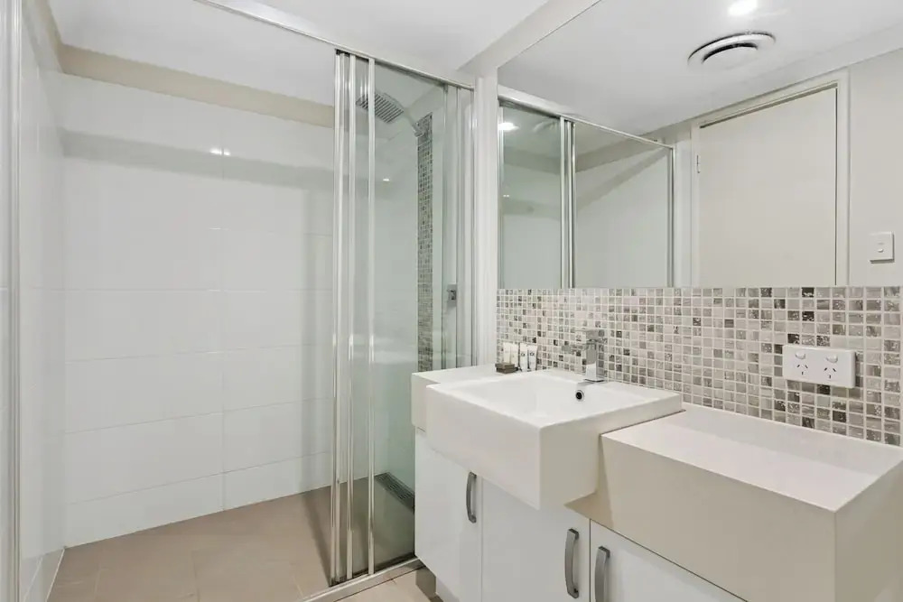 Yaran Suites