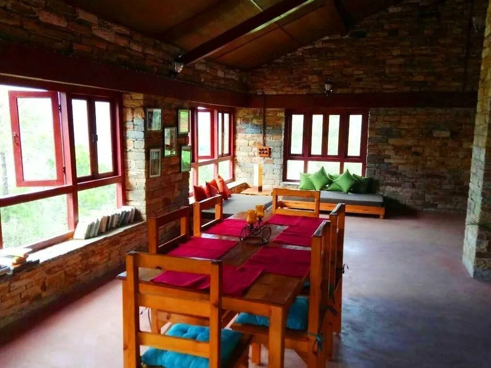 Itmenaan Estate