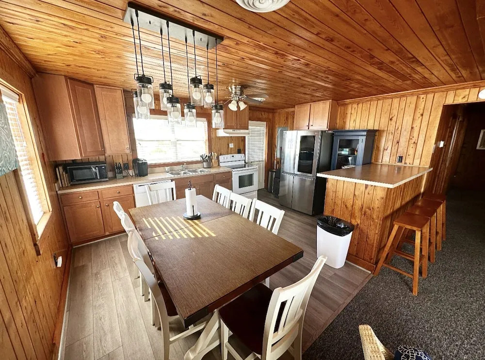 Sand Spur Cottages