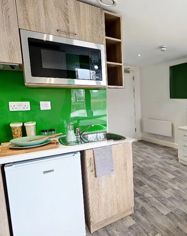 Sophisticated Studios Greenwich