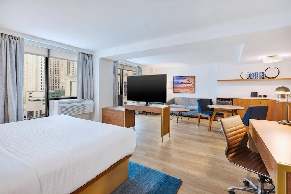 Hotel Indigo Detroit Downtown by IHG