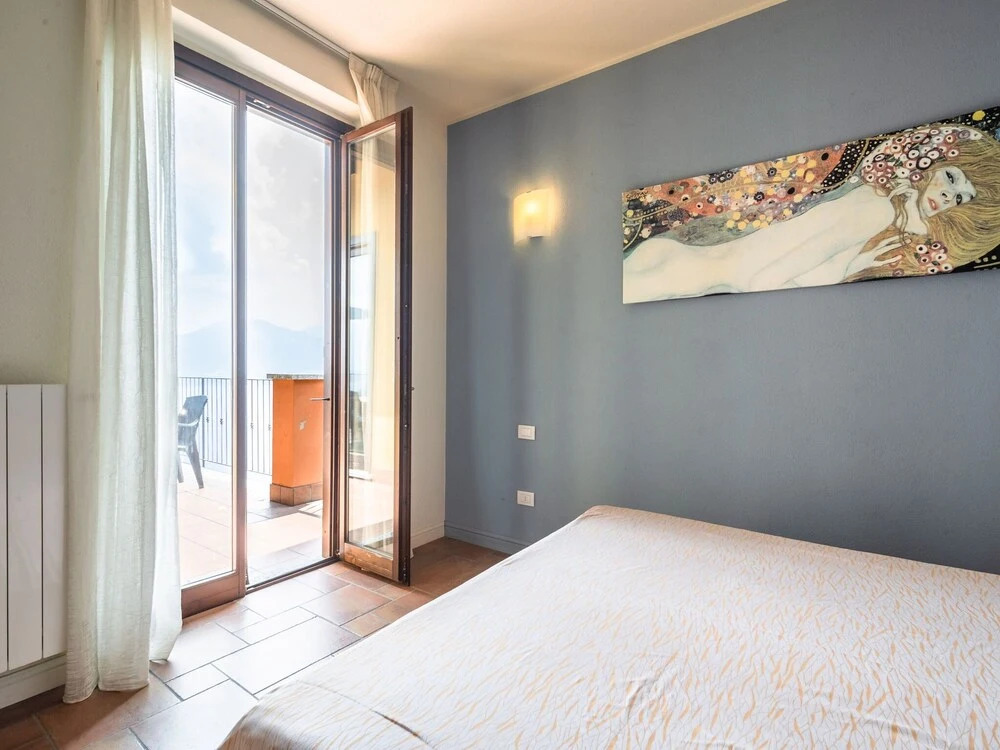 Modern Apartment in Oggebbio Italy With Swimming Pool
