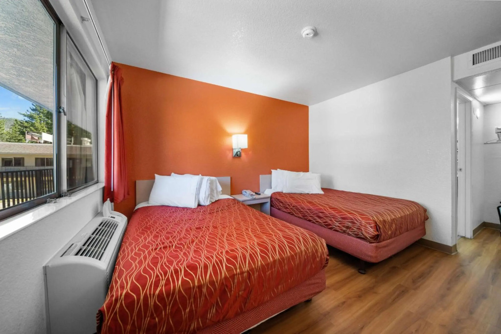 Motel 6-Big Bear Lake, CA