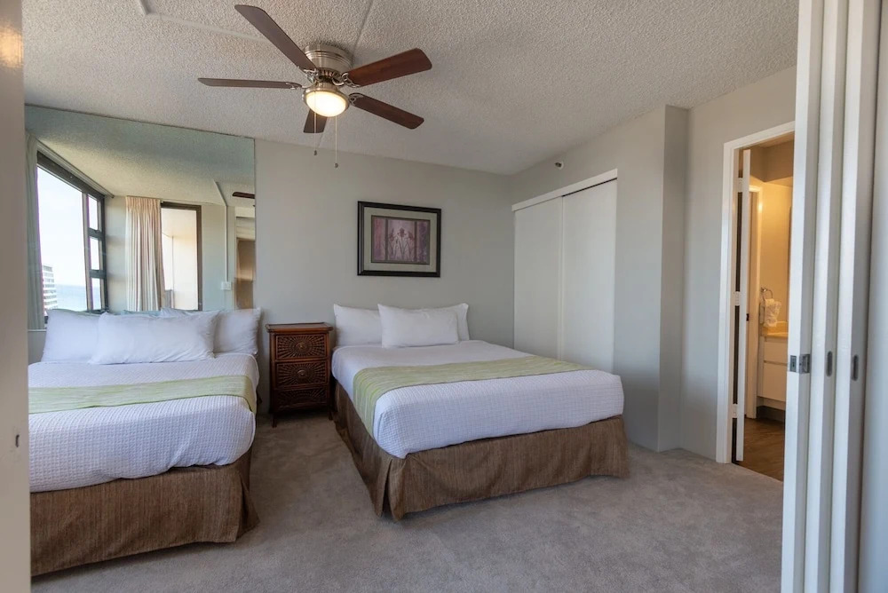 Tower 1 Suite 2506 - Qp 1 Bedroom Condo