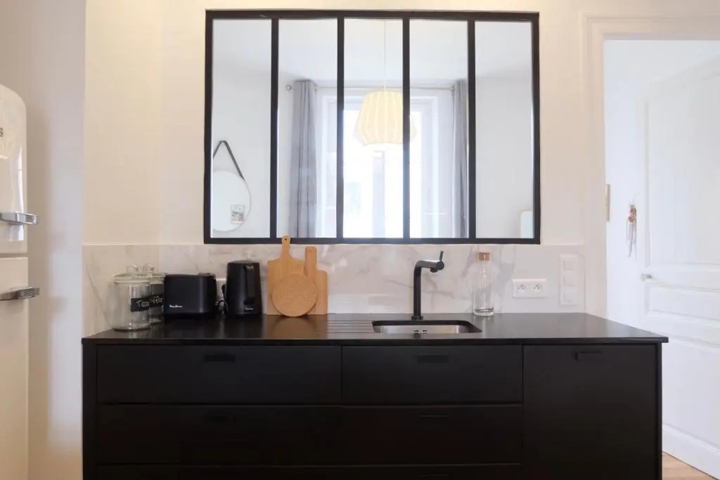 Bel appartement T2 de 45 m2, proche plage, offrant calme et luminosité