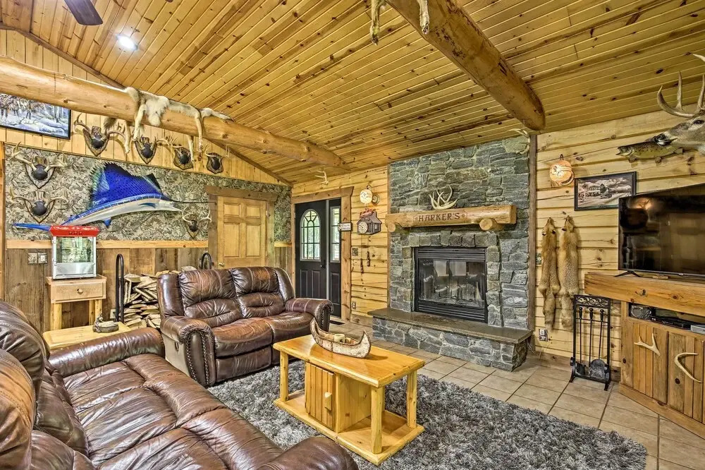 Scenic Cabin on 2 Acres Near Lake Holcombe Marina!