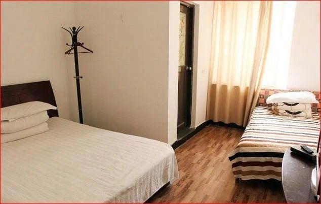 Jingzhou Sanxing Inn