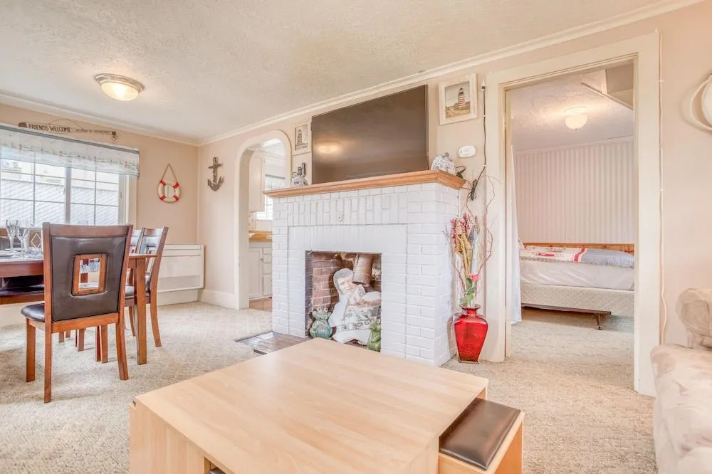 Le Beach Cottage