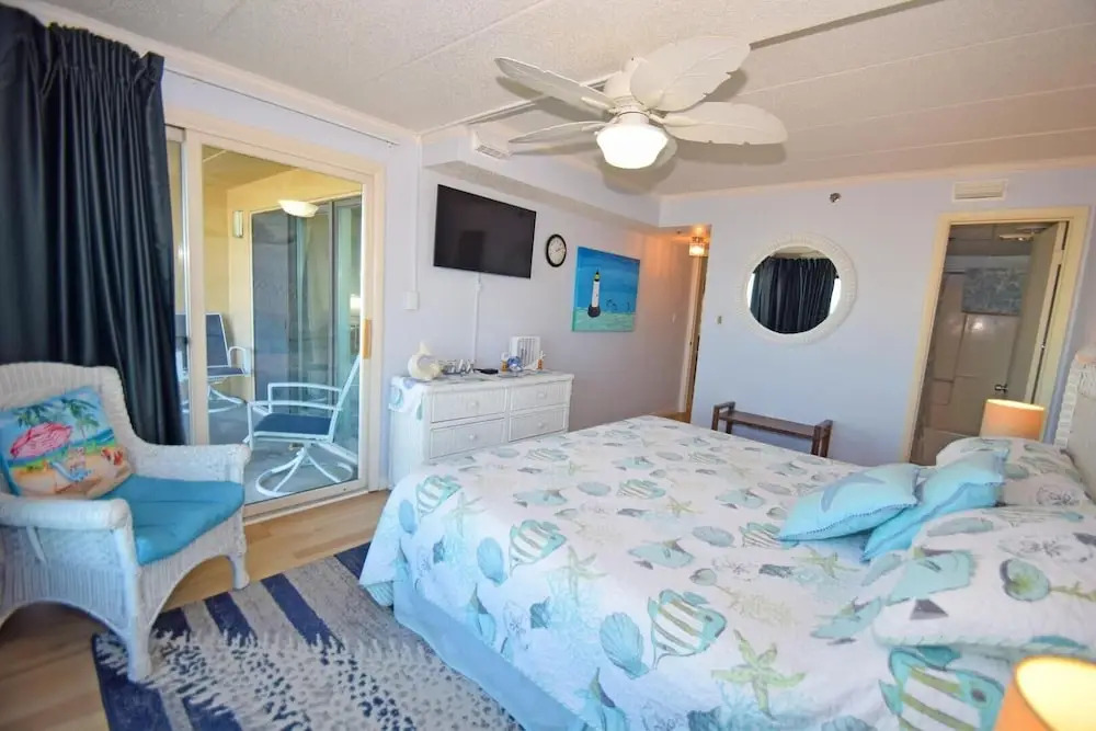 Marigot Beach 303 2 Bedroom Condo by RedAwning
