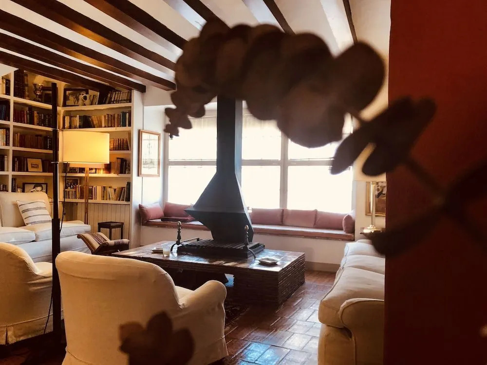 Casa Historica Al Lado Del Mar