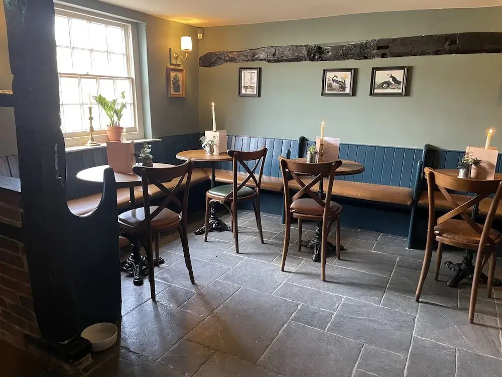 The Plume of Feathers