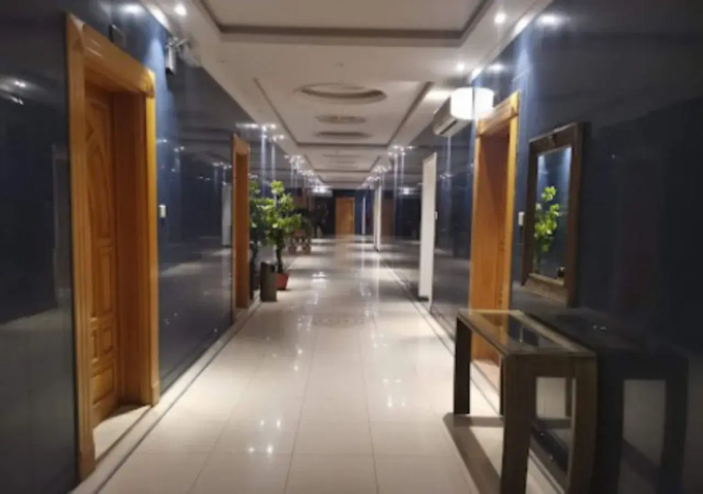 Khaleej Palace Hotel