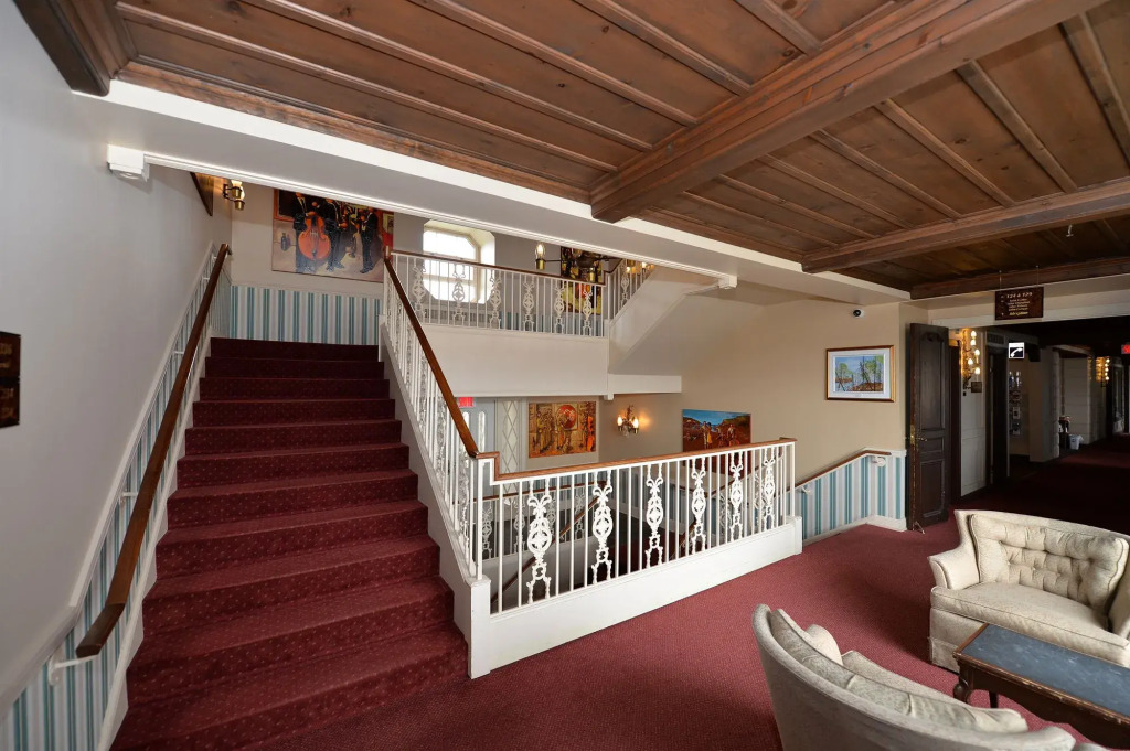 Hôtel le Manoir Baie-Comeau