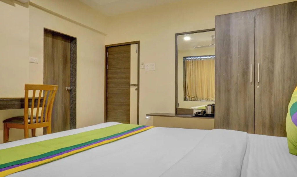 Treebo Bhagyashree Executive