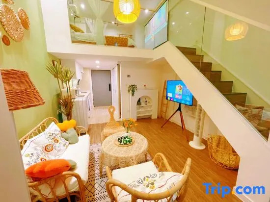 March and Cat Designer Apartments