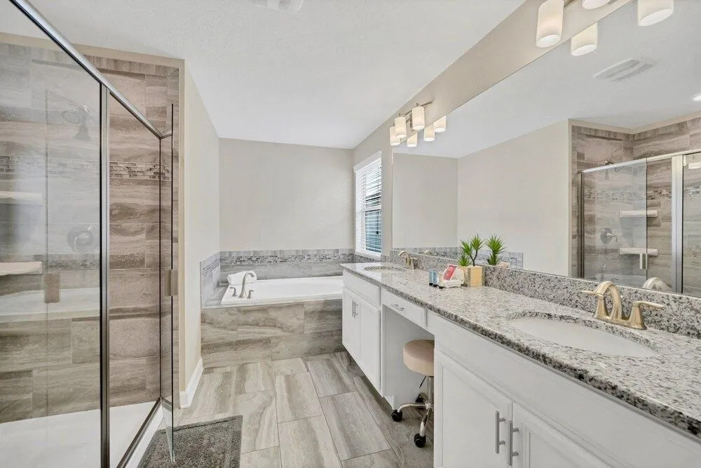 Gorgeous, Modern Home W/private Pool!