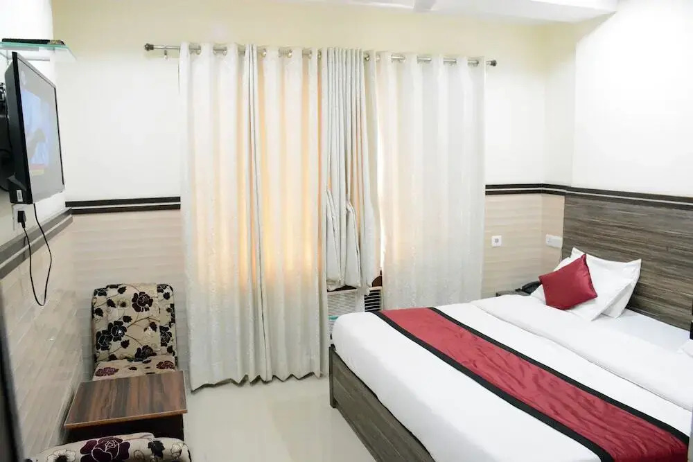 Hotel Ambassador