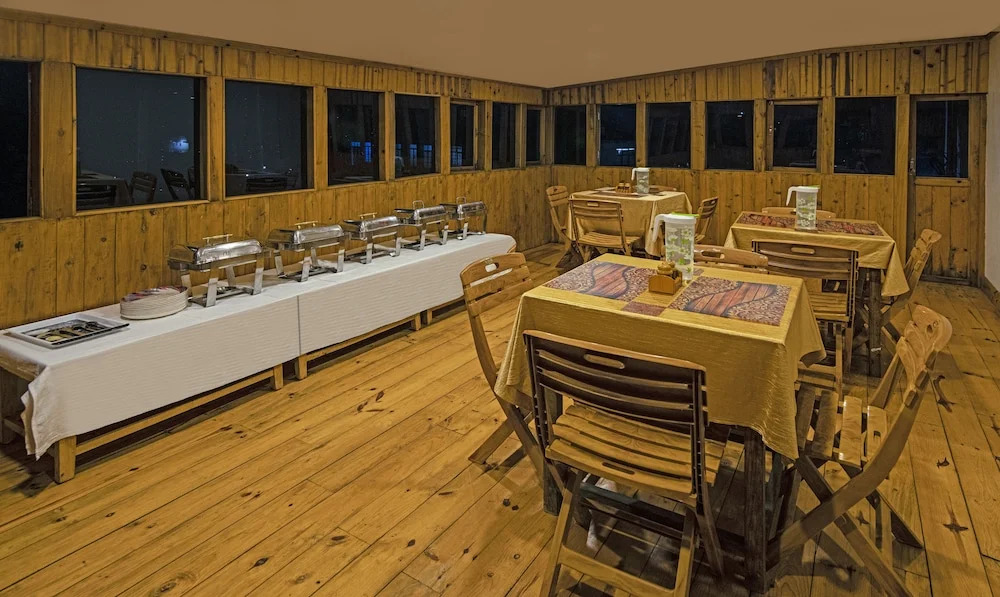 Treebo Omega Stay Inn