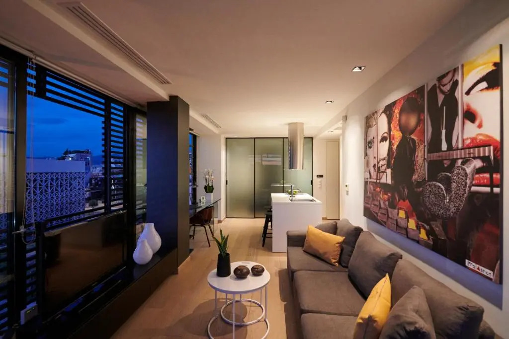 Ma Maison Nο 4, Downtown Loft , Short Walk to Acropolis, Ultra high speed Internet 500 Mbps, Parking upon request, 1' from metro station