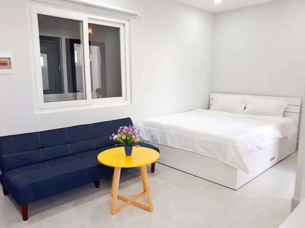 Huna Apartment