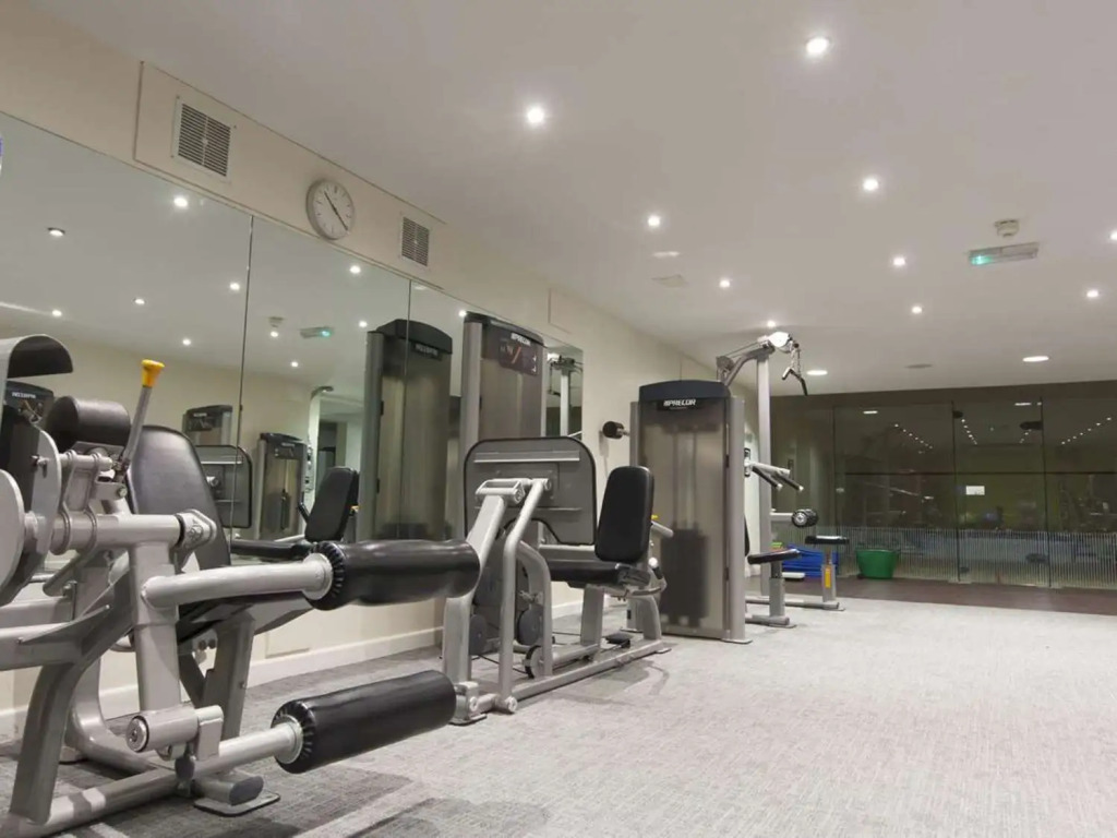 Gloucester Robinswood Hotel By Sunday