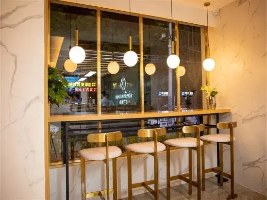 Starway Hotel (Zhoukou Huanghe Road)