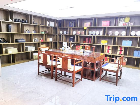 Yixiyun Hotel (Qihe Wanda Branch)