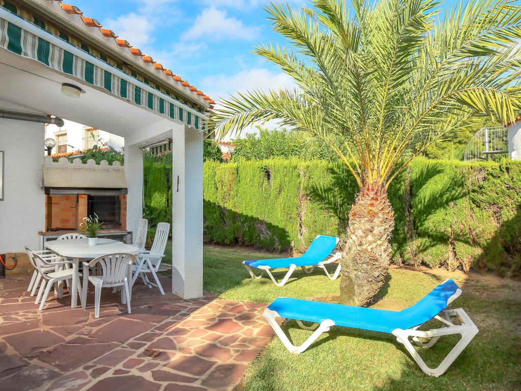 Holiday Home Villa Nena by Interhome