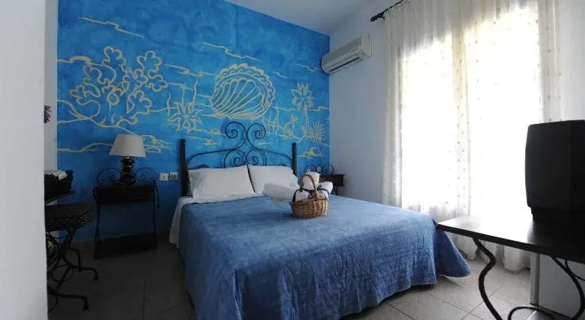 Thalassa Hotel