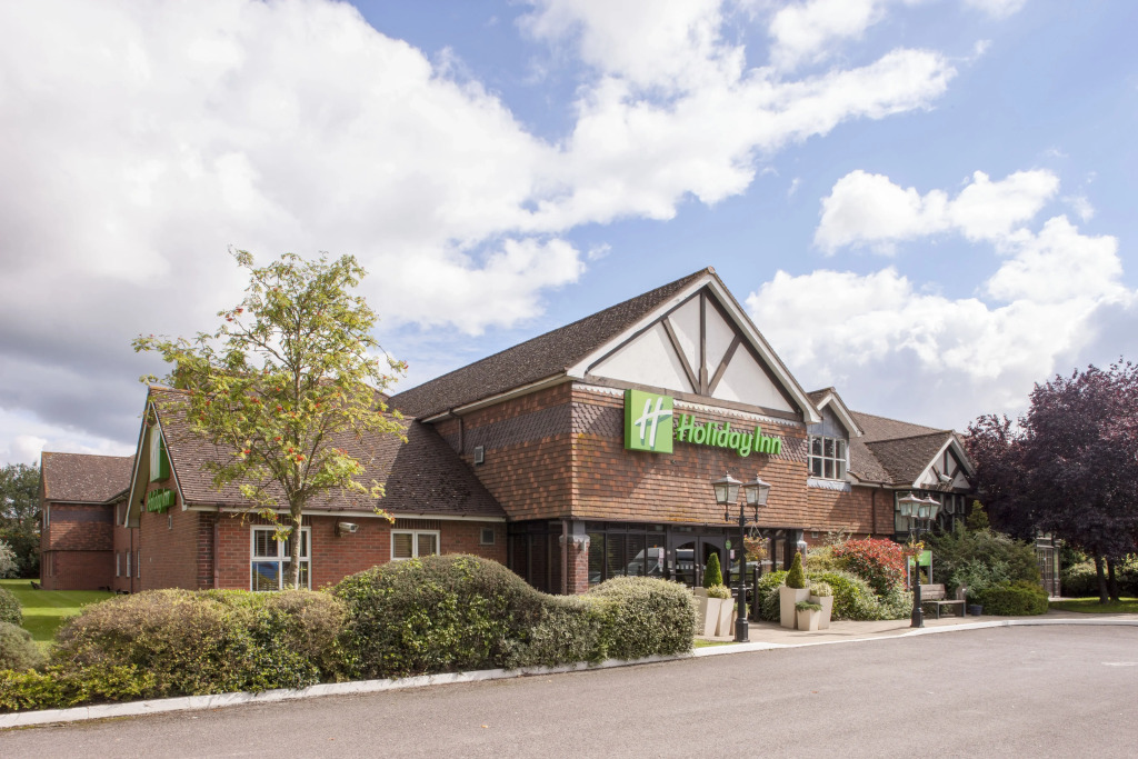 Holiday Inn Reading West by IHG
