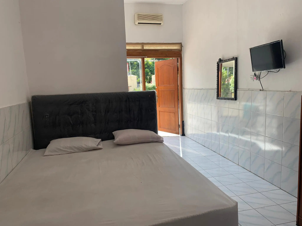 Hotel Pajang Indah by OYO Rooms