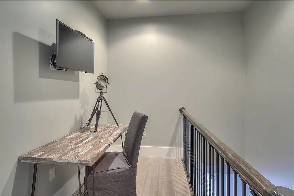 Not the Norm 11 Bedroom Holiday Home by Five Star Properties