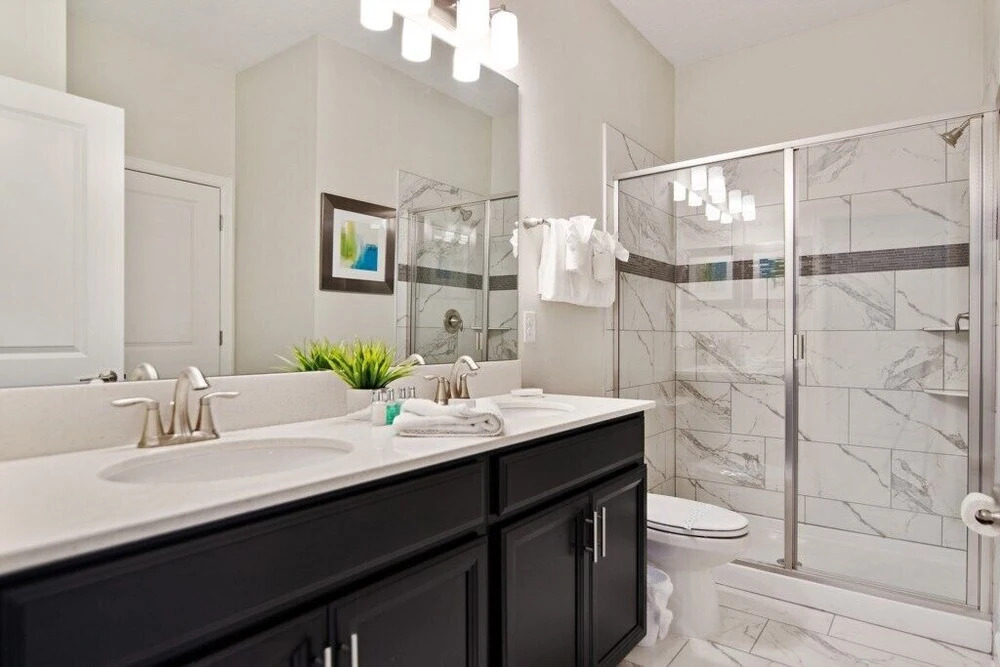 Champions Gate 8830 - Eight Bedroom Pool Home