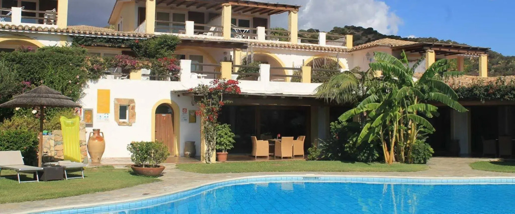 Le Bouganville Rooms Suites and Apartments