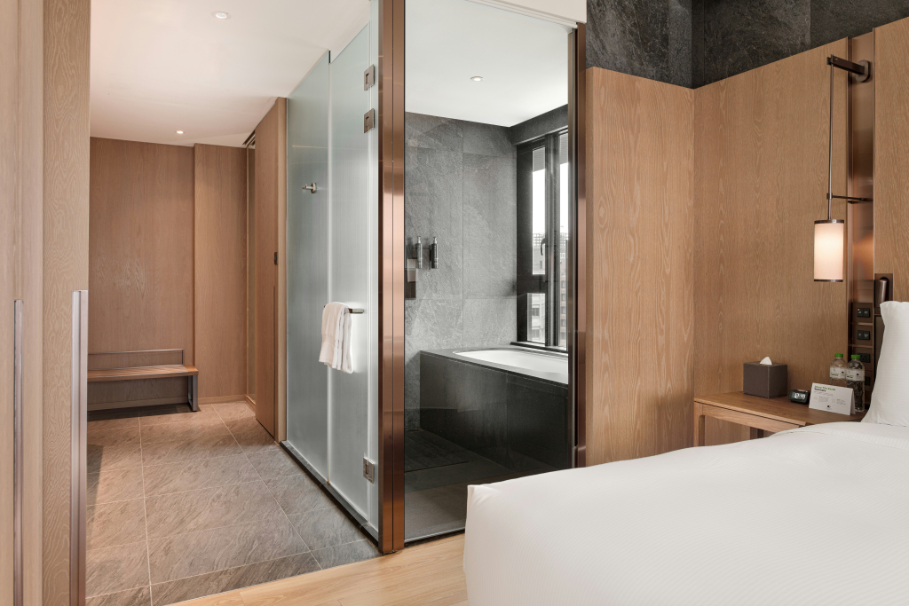 DoubleTree by Hilton Taipei Zhongshan