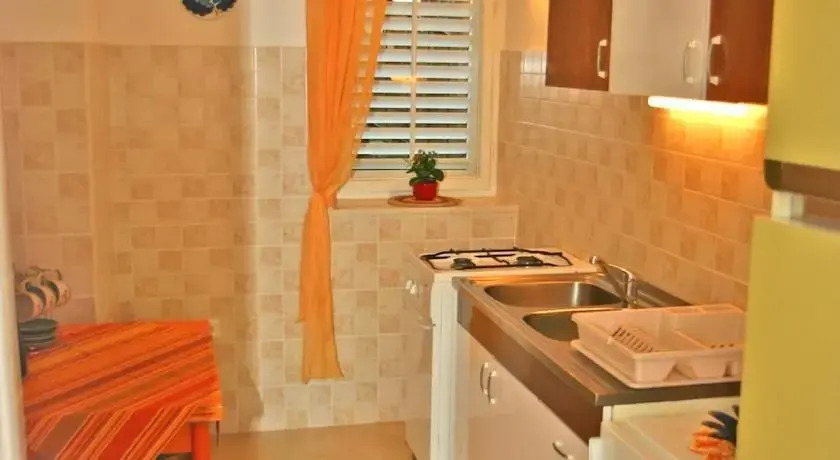 Apartments Mak & Lux - sea & sunset top view