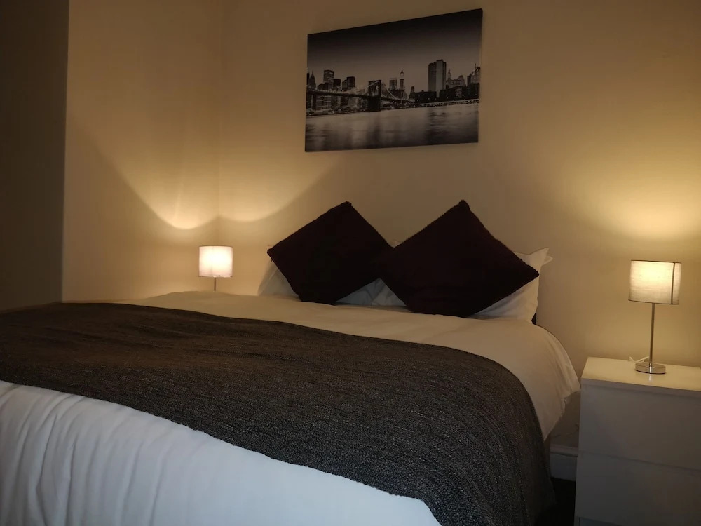 Ashburnham Apartment