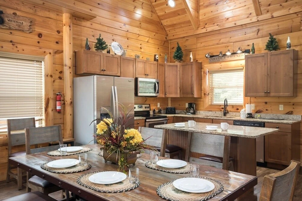 Heavenly Hideaway 4 Bedroom Home by Redawning